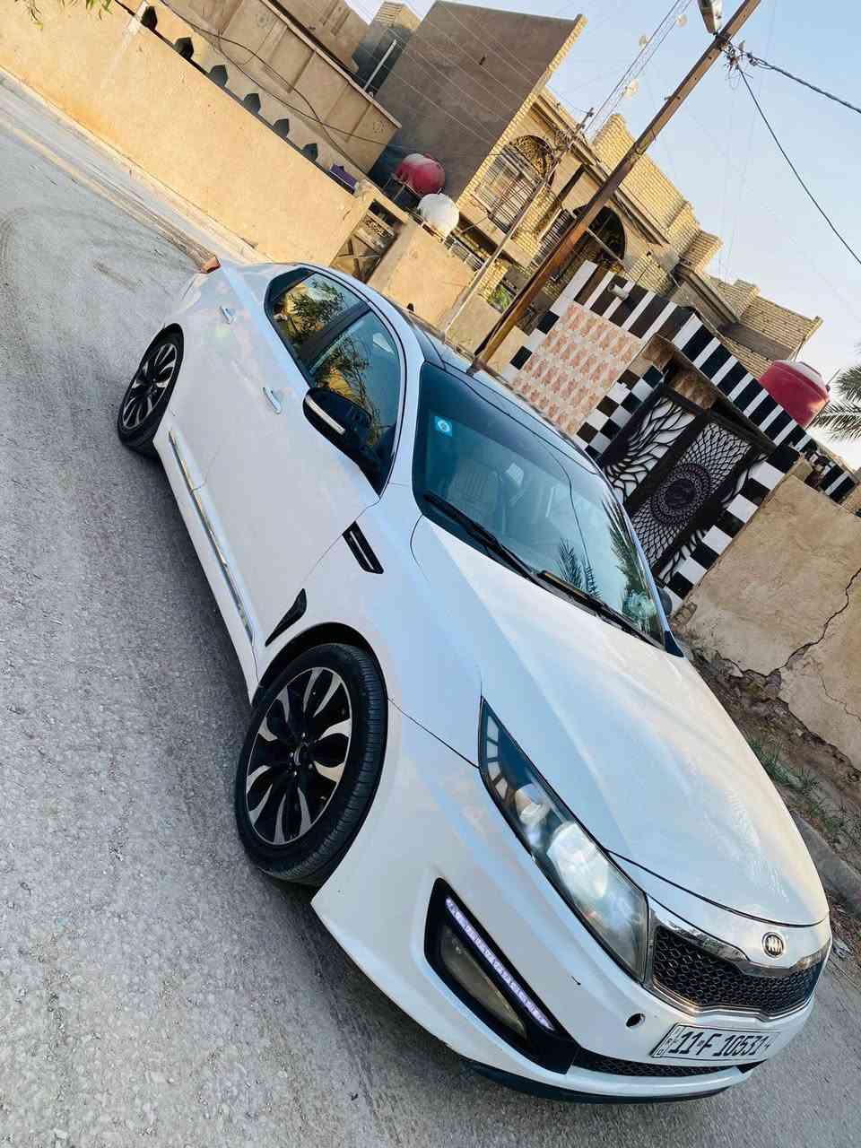 وبتيما  خليجي 2013  مكينه دوش المرغوب 
رقم بغداد دولي بسمي فول موصفات بنراما 
بصمه ابواب بصمه تشغيل تبريد باينو منفصل قطعتين 
ويل 18 كامره خلفيه حساس خلفي تحكم ستيرن كامل  شفات ستيرن تخم تاير جديد حداديه جديده سياره جاهزه 
كير مكينه خير من الله 
مكاني بابل ا قضاء لهاشميه 
***********
السعر 132 وبيه مجال للشراي ويدلل
