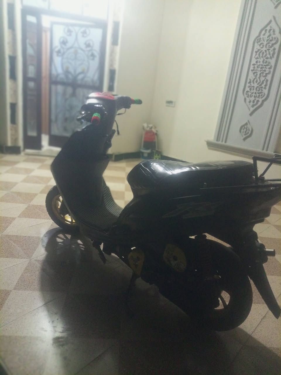 السلام عليكم ماكس البيع بوشه 49 مفتوح مره واحده السعر 350 0789 170 3900
