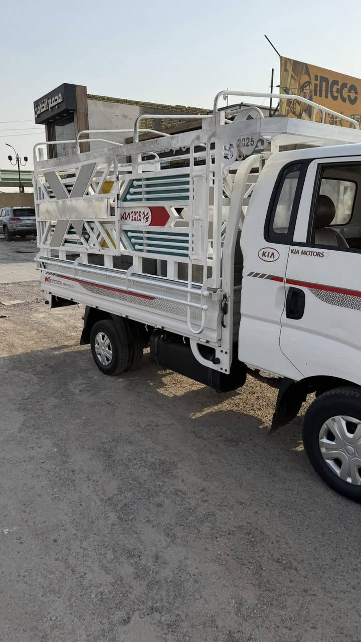 السلام عليكم كيه نثيه 2019 كفاله عامه مكان السياره ميسان
رقم صاحب السياره ‭0773 615 9144‬
