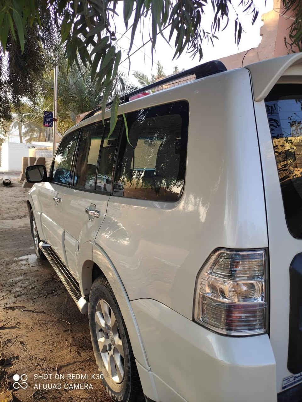 ميتسوبشي باجيرو موديل 2014
مكفولة عدا ضربه بسيطة بالدعامية الأمامية 
ولم تؤثر على الشاصي أو الچاملغ ومصبوغه 
مواصفات السيارة معروفة 
مابيها أي خلل او نقص 

🛑 السعر سوي تعليق يصل مباشرة 🤖 

طخم تاير جديد محرك ٣٥٠٠
تحويل ثاني يوم 

رقم صاحب السيارة 
***********
