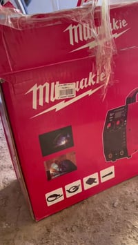 مستخدم يومين • ملحوم سلكين • مفتوح كارتونه