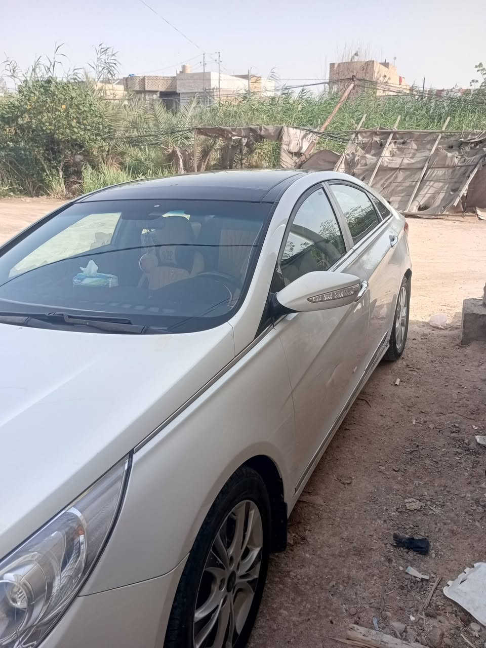 سوناته 2011
خليجي 
محرك 2400
مري شفط 
تبريد قطعتين 
أشاير بالمري 
حداديه نص ونص
ملاحظه / 
بيه دحجات صغار تجي تشوفهن شوف العين ما بيه ضربه ومكفوله من الصبغ 
 الرقم والسنويه يرادله تجديد 
***********
السعر 105
