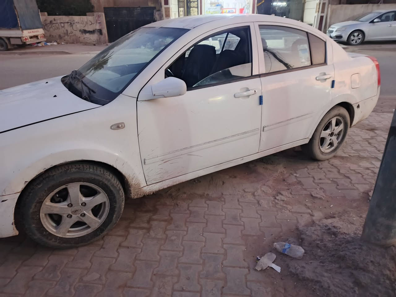 سلام عليكم 
سيارة شيري موديل 2008 
محورة كير ومكينه كورلا
سعر 30 وبيه مجال
تبريد شغال 
مكان بغداد الزعفرانية
رقم الهاتف ***********
