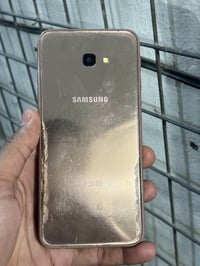 سامسونك حي ٤ بلس • ٣٢ • الرميثه