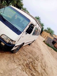 كيه اسيا موديل 95بلاديه لا مصبوغه ولا ضربه مكفوله من محرك وكسر وكسن وش...