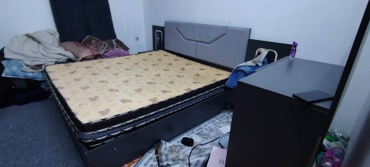 سلام عليكم عيوني
غرفة نوم جاهزه من كلشي
قبل شهر اخذته ب 600 كامله بعدهي جديده
هسه متوازي ع فلوس واريد ابيعها سعرها
450 وبيها شي بسيط 
مكاني بغداد الشعب بغداد, العراق


**إذا كنت صاحب هذا الإعلان وتريد حذفه لأي سبب، رجاءا أرسل رسالة إلى الدعم الفني**