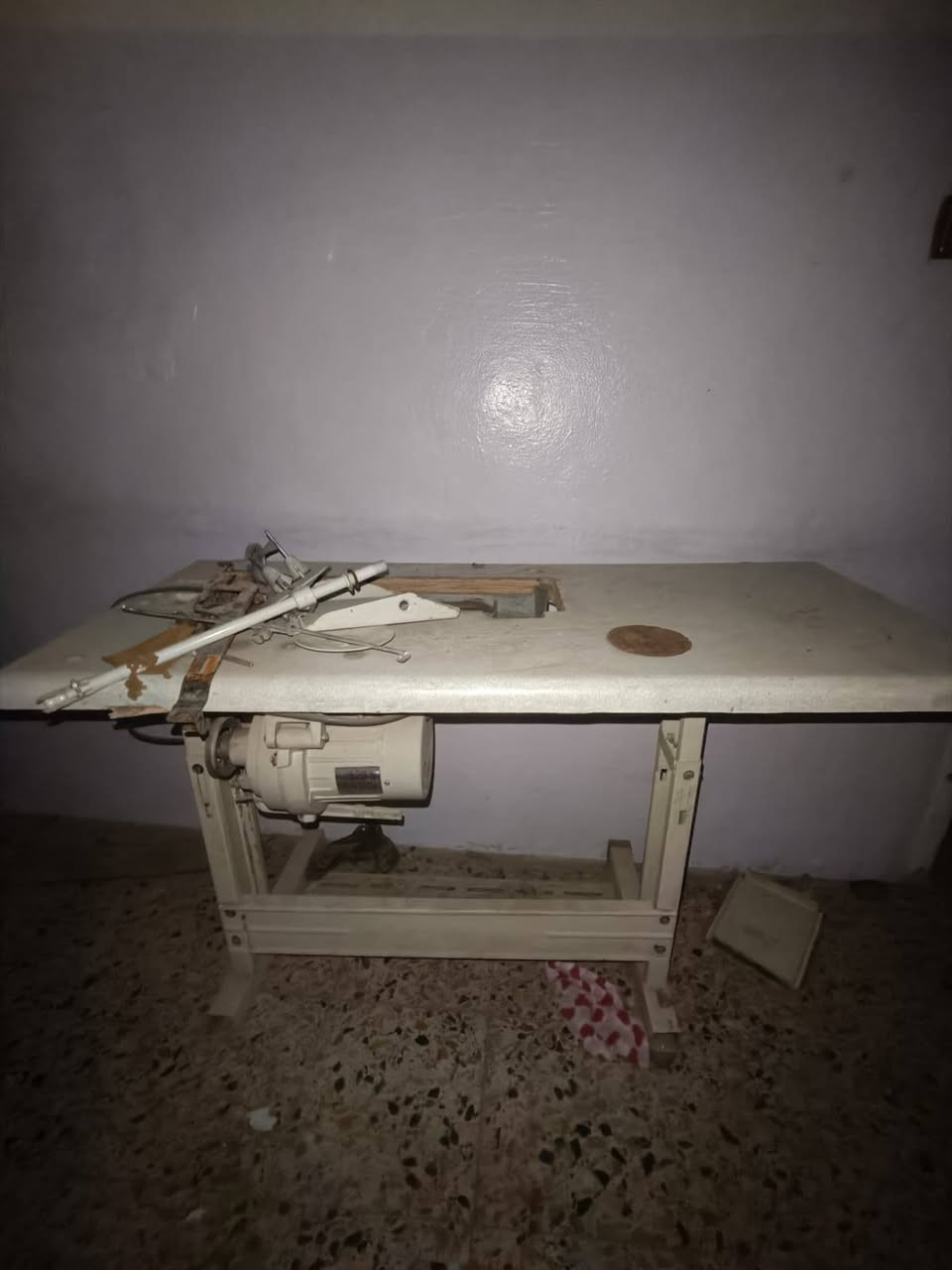 السعر 250 

***********
