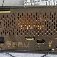 راديو Philips المعروف باسم "Radio-Compass"، وهو راديو  من إنتاج شركة ف...