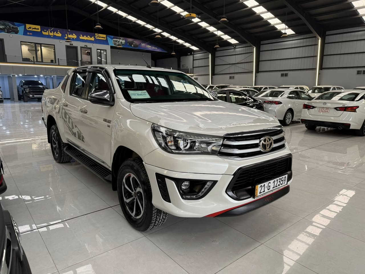 TRD 2020 V6
فول مواصفات سيد نهرو 
ماشي 115 الف حقيقي مكفول كفالة عامة
رقم السليمانية بشرط تحويل و غرامة
التايرات جديد سياره جديد مابي النقص
سعرها 328 بي مجال قليل
مكان قضاء كلار شارع المعارض
***********
