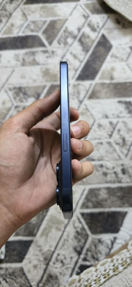 15 برو ماكس
15 برو ماكس 
بطاريه 89
سعر مليون 
جهاز نظيف من كلشي
واتساب او اتصال 
***********
