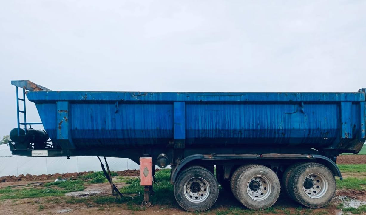 للبيع نساف تركي وزقان تخم تاير 24متر ستندر
***********. *********** بي واتس
