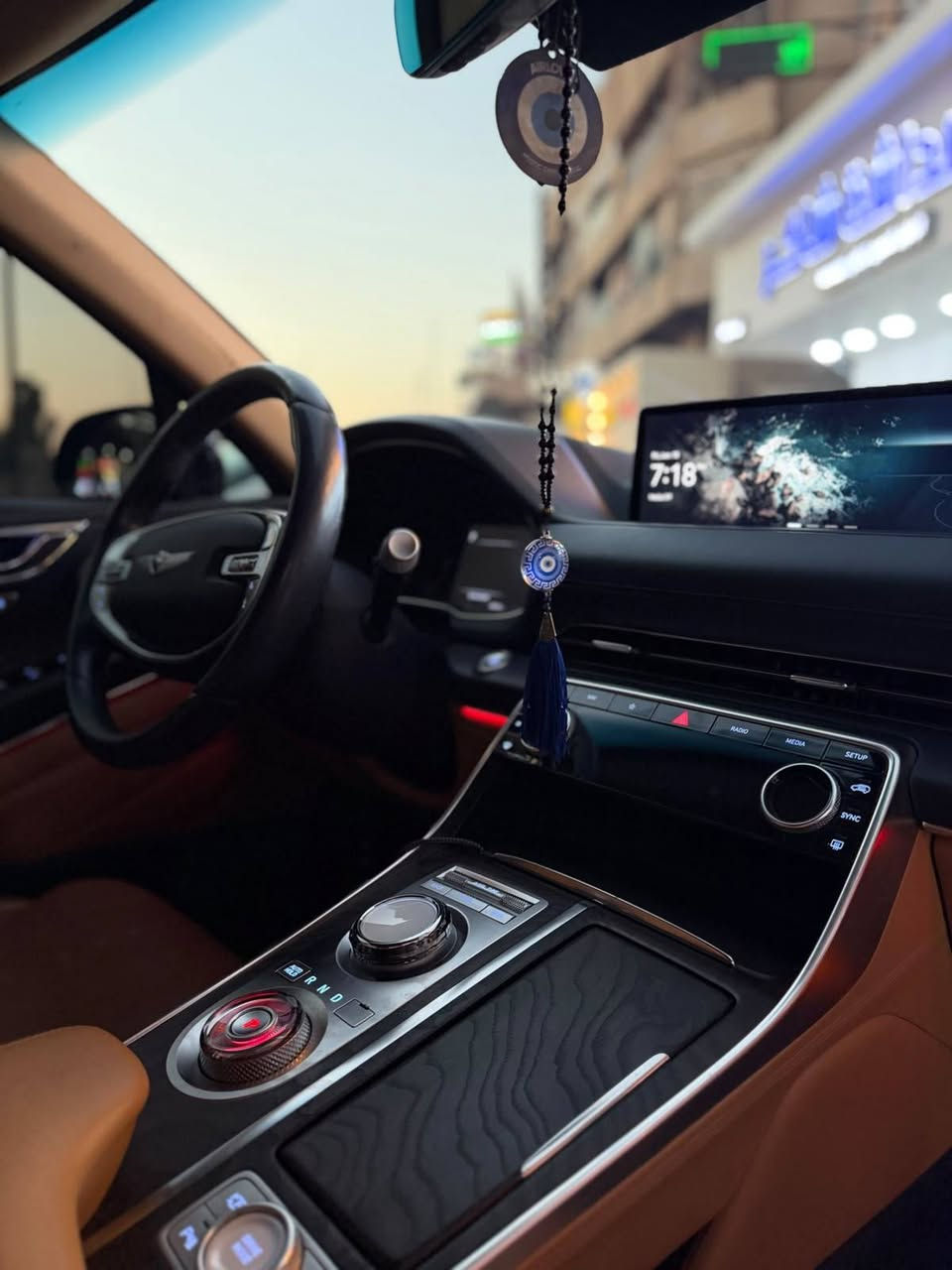 gv80 2024 برستيج 
مكلف بالنشر مو الي السياره ولا عندي تفاصيلها

3.5t محرك
بدون رقم
 ماشيه ٤٥ الف كيلو 
ابيع صبغ عام 
٢٦٠  وبيها مجال 
ايرباك دركه ودشبول سليم 
رقم صاحب السياره *********** وتساب
