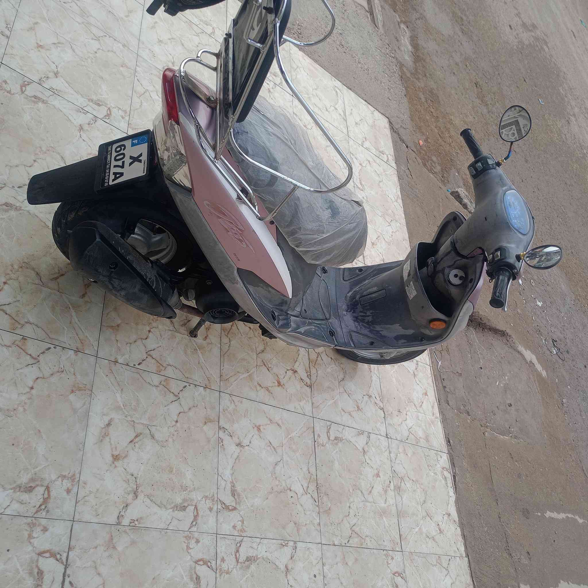 سلام عليكم ماكس منغولي النضافه كدامك  دراجه جديده وختم واحد كلها مامفتوحه الدراجه  خير من الله السعر خاص


**إذا كنت صاحب هذا الإعلان وتريد حذفه لأي سبب، رجاءا أرسل رسالة إلى الدعم الفني**