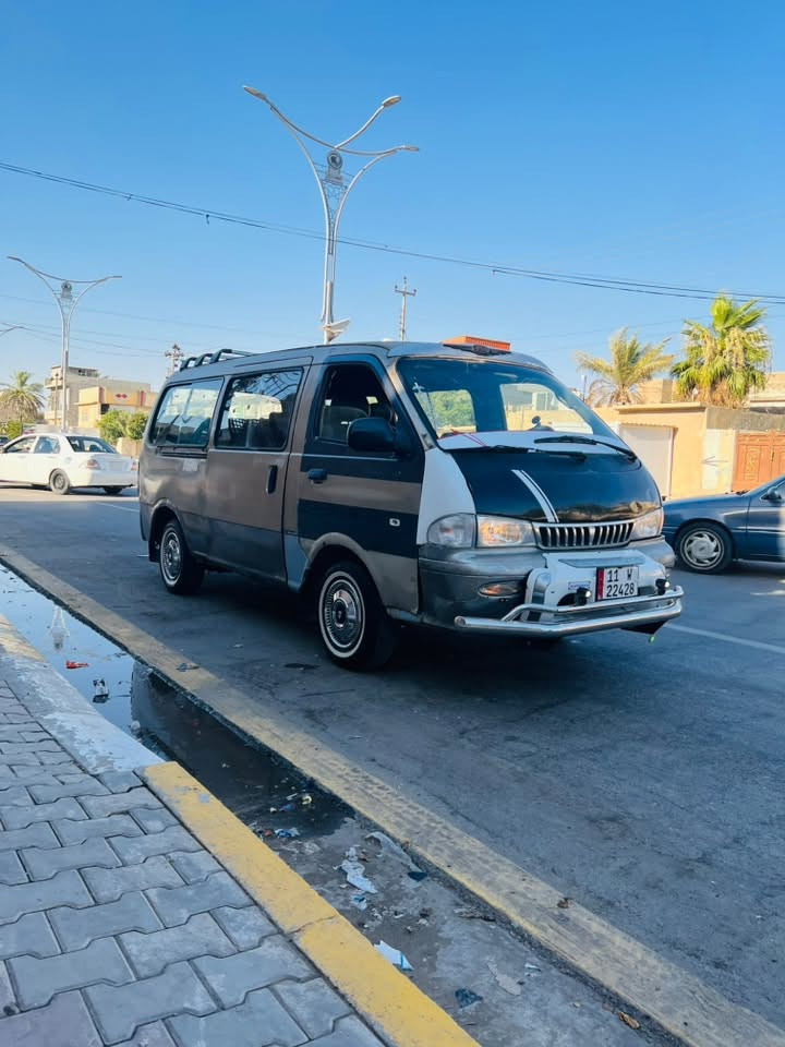 سلام عليكم للبيع بريجو موديل 1997 رقم بغداد نكليزي أجره بسمي تحويل او وكاله مصفره هيئه وغرامه مكينه كير اكسن نضاف شواصي نضاف صدر مشط بور نضاف تخم تاير كهربائيات كله شغاله لايت عالي وناصي اشاير كلوب داخل سياره جاهزه ونضيفه مابيه اي نقص سعر 45 وبيه مجال مكان ديالى للأستفسار اتصل ***********
