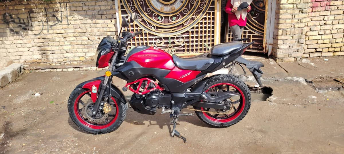 واحد وعشرين كفاله
سعر مليون وستميه 
***********
