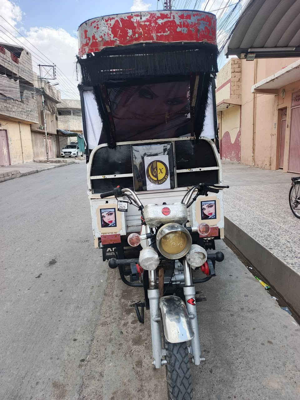 ستوته للبيع جمره فحل موديل 16 اعطيك شرط كله شغال ماكينه موديل 20 شاصي شرط ما مكسور وانا ولا مضروب باج سعر مليون 150 بيها مجال ***********♥️***********
