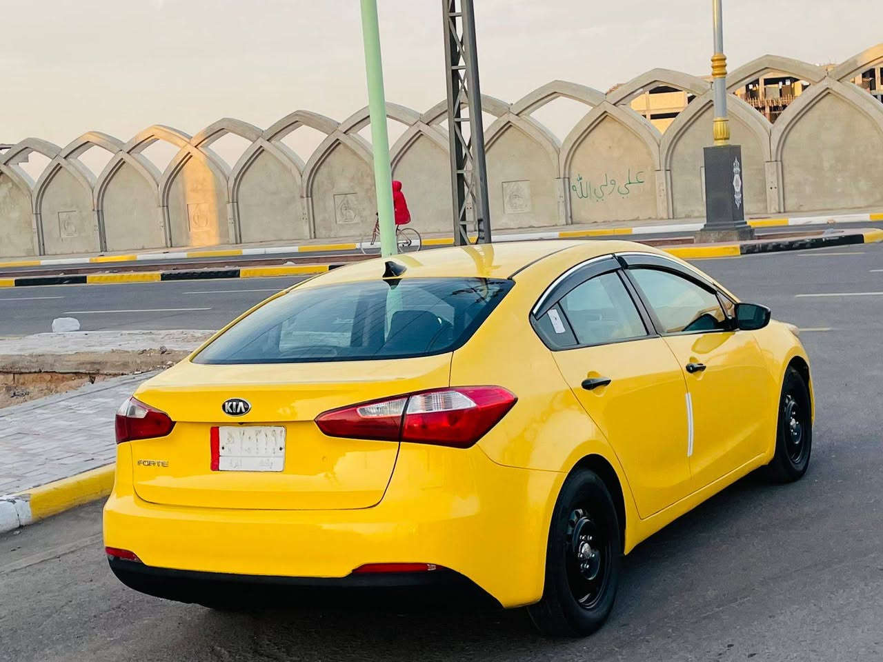 السلام عليكم للبيع كيا فورتي مديل 2015 وارد امريكي حادثه حافت البنيد فقط والباقي مكفول كفاله عامه كله ليبل وحد موصفات شاشه كامره تحكم مكينه 2000 دوش حساسات منضومه غاز سنويه لغاية 27 رقم بغداد مشروع وطني مصفره هيه وغرمات السياره جديده حيل وجاهزه واي نقص مابيه كير مكينة مكفولات حداديه تخم تاير تدفه تبريد ثلج السعر 108 لاستفسار اكثر لاتصال على الرقم***********مكان سياره كربلاء المقدسة مكلف بل نشر
