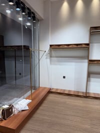 ديكور MDF • انارة مخفية • جديد ونظيف