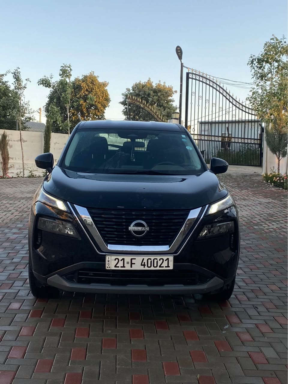 Nissan rogue 2023 SV awd

نیسان ڕۆگ 2023 Sv AWD 
سەیارەکە کلین کلینە بێ بۆیاخ بێ پارچە گۆڕاو بێ سارد بێ شوخت لەسەر دەقی شەریکە ماوەتەوە …

مەکینە ١.٥  سێ پستۆن 

تەنیا ٤٠ هەزار ڕۆشتوە،،  بەناوی خۆمەوەیە سەنەوی و ڕەقەمو هەمو شتێکی تا ٢٠٣٢ تازەیە 

مواسەفات :: کامل ڕاداری پێش و دواو لاتەنیشت ، دەبڵ ئەکسل مۆدی لێخوڕینی سەر بەفر و شاخ و ئۆف ڕۆد ، بەسمە و شاشە و کامێرە و حاسە و زۆر مواسەفاتی تر …

نرخی تەنیا ١٤٨ گەڵا و مەجالێکی کەم 

***********
*********** السليمانية, العراق
