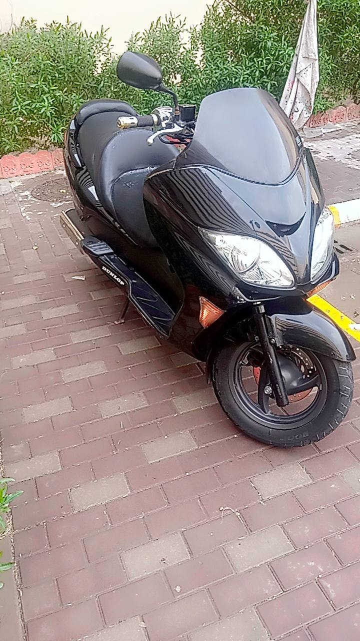 السلام عليكم درجه فورزه 80/للبيع دراجه ماشيه 45 بعد احلى منصوره السعر مليون  400 رقمي *********** وتساب
