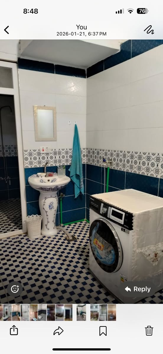 عندي بيت ايجار في منطقه بينج حساروك قريبه عل صفحه مجدي مول او خلف مجدي مول تقريبا بيت مساحته 125 م موتته كامله ايجار بيت 500$ اتواصل عل واتساب 
***********
