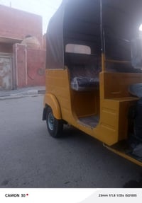 تكتك للبيع موديل 20 رقم سنويه 07753527867