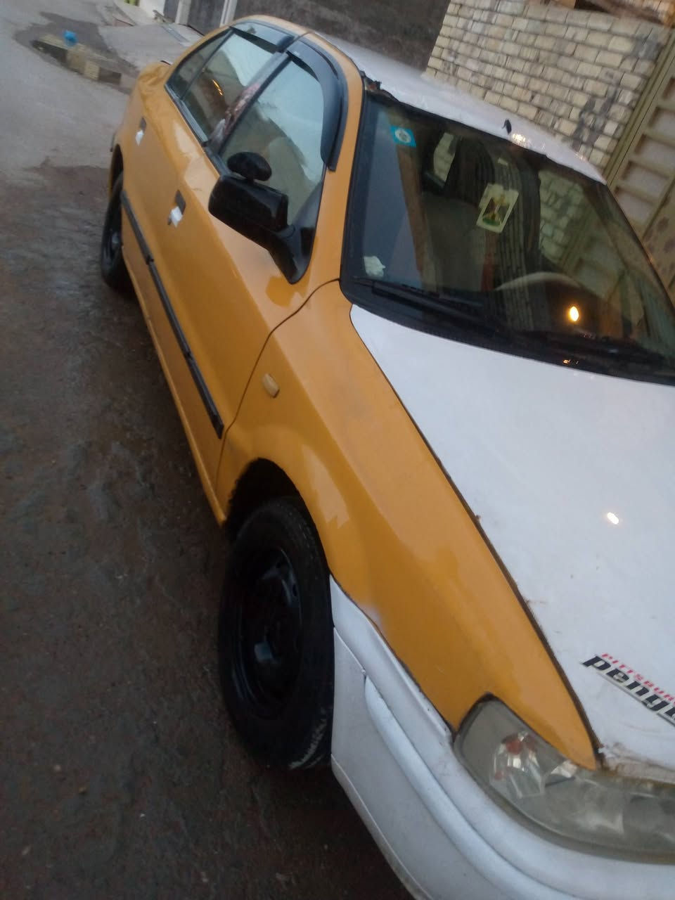 السلام وعليكم سمند للبيع ٢٠١٠ السيارة كاملة ما بيها نقص برغي جاهزة حدادية تخم تاير باتري كلة جديد تبريد شغال  دوشمة جديدة سنتر لوك سنوية وهيئة مصفرات مكان بغداد الدورة ***********
