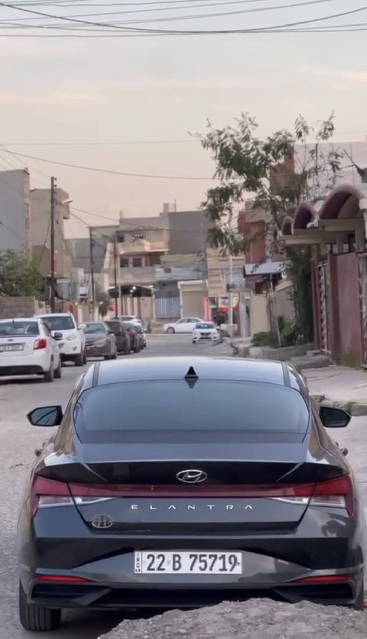 النتره 2021 نص فول
٣ انضمت قياده 
كير سي في تي 
رادار محيطي امامي خلفي جاني 
طخم تاير جديد مصارله اقل من شهر 
سياره بل خارج بيها بوند سرقه و شبر بل جاملغ و موجوده الصوره 
دخل العراق بيها ٣ قطع صبغ 
سياره كير محرك شرط وضع  شركه ماشيه ((90KM))
السعر 128 
العنوان موصل جانب الايسر حي الميثاق 
***********
