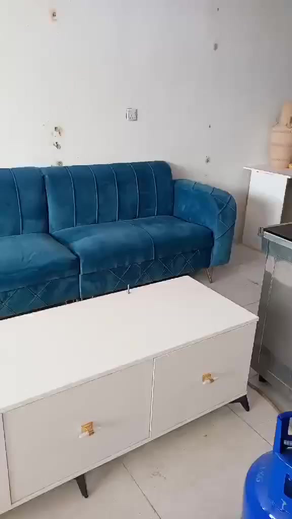 جوزي ١٢ نفر ١٥٠ ازرق ١٦٠ نضيفات مابيهم اي عيب


**إذا كنت صاحب هذا الإعلان وتريد حذفه لأي سبب، رجاءا أرسل رسالة إلى الدعم الفني**