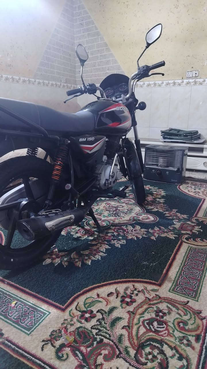 السلام عليكم دراجة بوكسر كلاسك 2023 رقم وسنوية الدراجة كفالة دراجة ما مشتغلة دلفري ابد ستخدام شخصي صارلهة شهرين متروكة السعر2250 الشراي يتصل ***********
