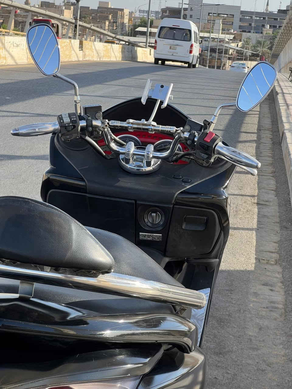 سلام عليكم فورزا 010 للبيع كفاله عامه مصبوغه عام للجماليه مكاني ميسان حي نهاوند للاستفسار ***********
