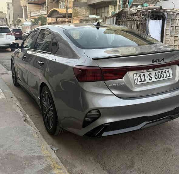 كيا فورتي 2023 GTline
بيع فقط فول مواصفات 1/1   

محرك 2000            

رقم بغداد باسمي ماشية 50.000 كيلو متر   

بصمة تشغيل عن بعد 

 سلايد روف 

شحن لاسلكي

سايد بريك كهربائي / اوتو هولد 

شاشة كبيرة كامرة 

ستيرن رياضي 

شفتات ستيرن 

كشنات جلد 

داخل السيارة مختم GT بكل مكان 

رادار 360 درجة تحديد مسار تنبيه تصادم نقطة عمياء 

ويل كب 19

لايت فول LED

بك لايت LED 

وبعد هواي مواصفات الفول

ضررهة موجود بلصور وضرر قبق الجنطه مصبوع والدعاميه نفس اللون 

السعر 170  وبيها  مجال مكاني بغداد

رقم الهاتف ***********
