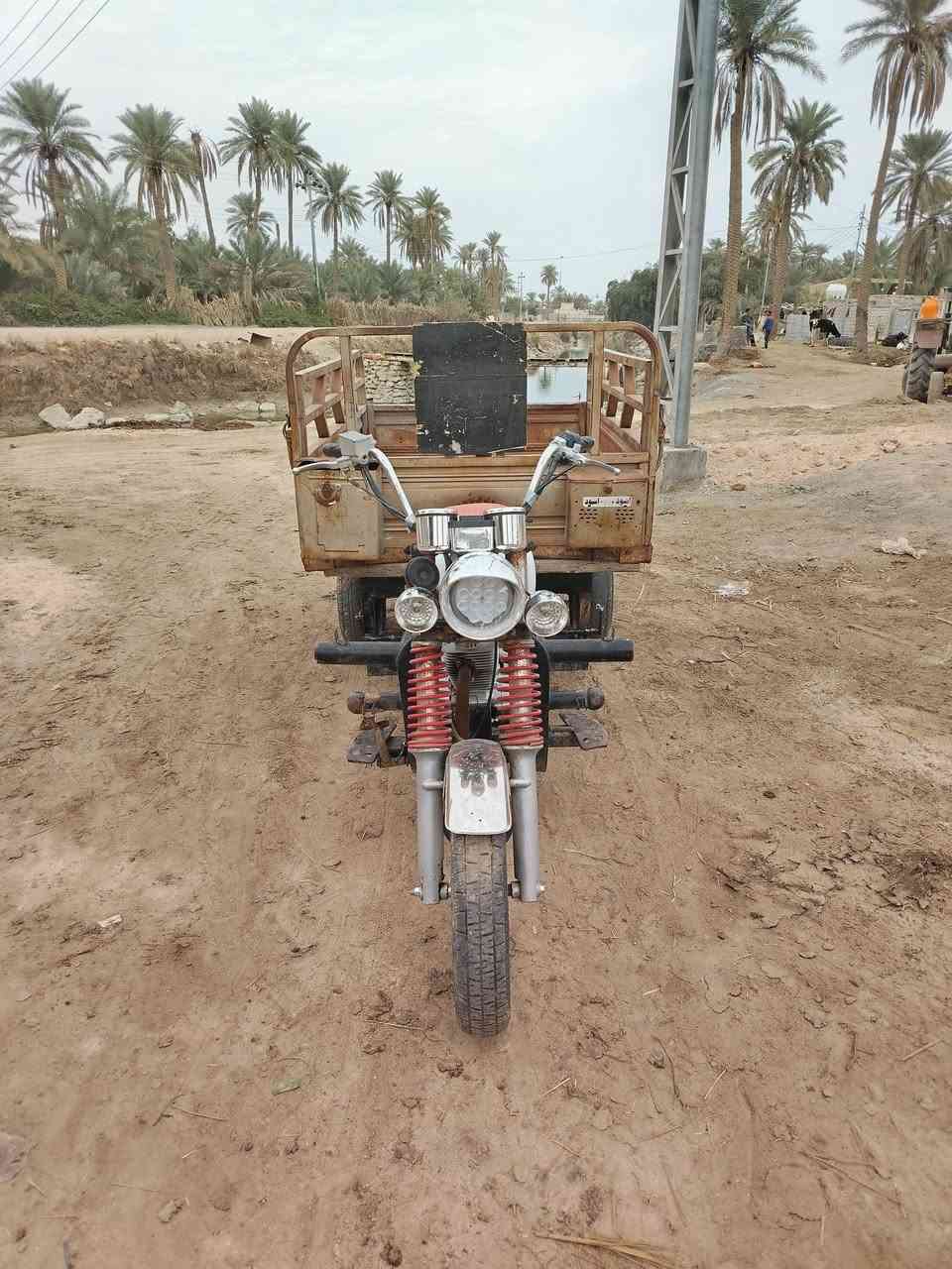 ستوته لبيع كلك مكفوله اكسن مكفول شاصي مكفول مكينة مكفوله تعمير كله ٢٥ السعر ٦٥٠ بيه مجال الاتصال مكاني مشخاب ***********
