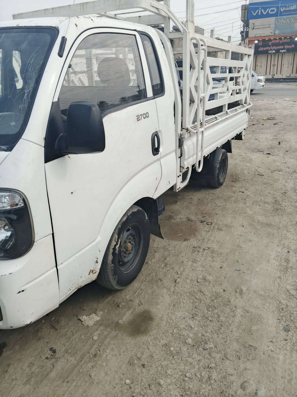 كيا 2700 موديل 16 واسط  مكفوله  من الضربه كير محرك اكسن تحويل ثاني يوم   صدر جديد ***********
 تخم تاير محجر  94بيها مجال
