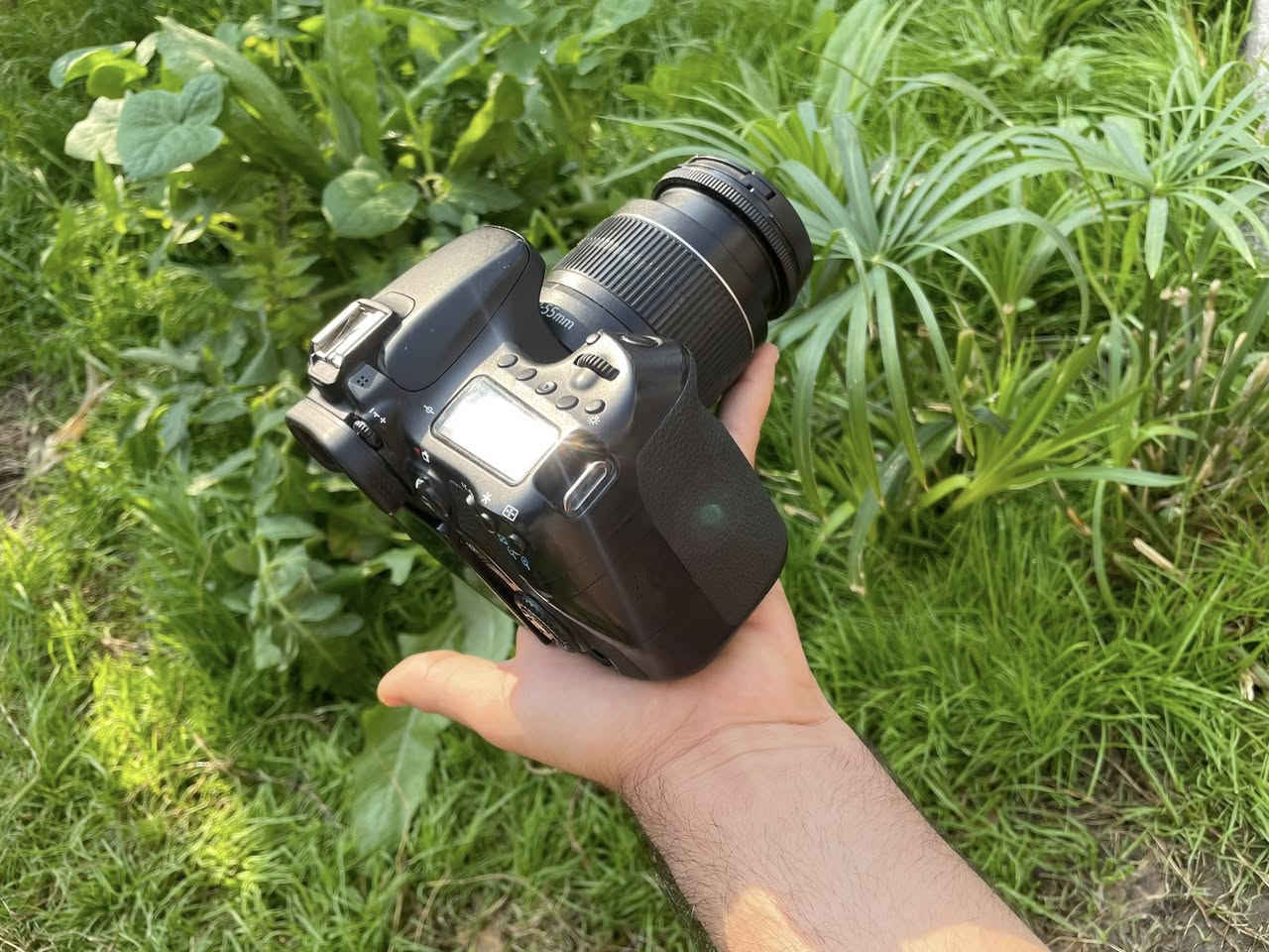 للبيع كانون     70D
KANON 

70D

الملحقات 

عدسه 50 mm ملم

عدسه 55.18 اوتو فوكس 

زوم 300.70 سكما للتصوير الرياضي 

شاشه متحركه 

شاشه لمس

واي فاي 

شاحنه 

بطاريه

كيبلات نقل

قبق عدسه

هود 

الكامرا كامل ملحقاتها نظافتها 100% ملاحظه لكامرا وياها 3 عدسات لجميع التصوير 

المكان بغداد للاستفسار اكثر ع الخاص او الاتصال ***********
