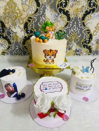 كوني دائماً جميلة ليس لأحد بل لأجلك أنتِ.♥️👑 امرأة تَحمل في قلبها #أنو...