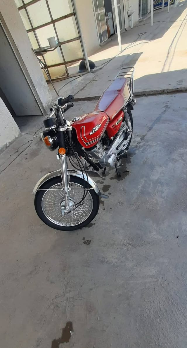 سلام عليكم 
دراجه اربع كير سكنر موديل 25 . نامه ابرو  السعر ب650
 نضافه فول مكفوله من كلشي. وباقي التفاصيل خاص 
مكاني قضاء الحي.  ***********
