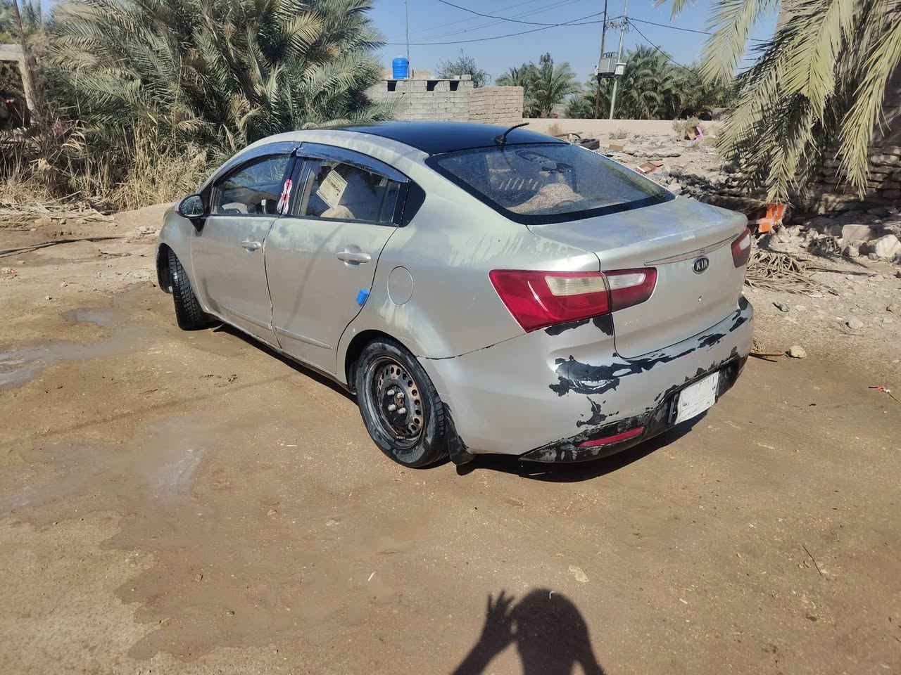 سلام عليكم
كيا ريو موديل 13 
سيارة بيها جراد وبيها دحجات سابقا
كير مكينة حدادية حلوات 
رقم مثنى سنوية طايفه من 2020
معوقين مالكها بالسماوة 
السعر 70 وبيها مجال غرامات وطوفان حسب الاتفاق 
مكان السيارة السماوة الهلال 
أي تفاصيل اتصل وتدلل 
***********
