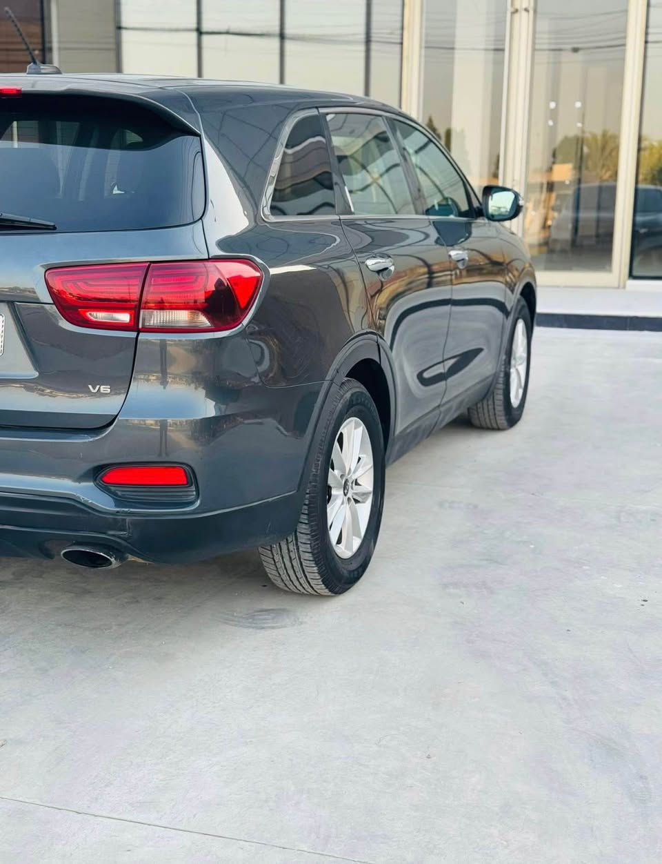 كيا سورنتو 2020  v6  
حادث بنيد قطعتين صبغ ماشيه 90 ميل رقم بغداد باسمي 
كير مكينه مكفول حداديه نضافة 90‎%‎ تايرات جدد نص مواصفات 210 وبيه مجال مكان كربلاء طويريج 
 ‭ 0787 391 2403/‬ *********** اتصل وبيك خير ودلل كربلاء, العراق
