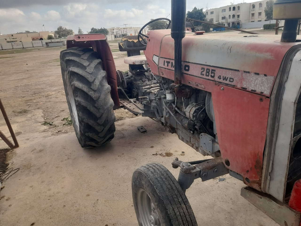 السلام وعليكم  تلكتر البيع ليريد يتصل   ***********  
***********
