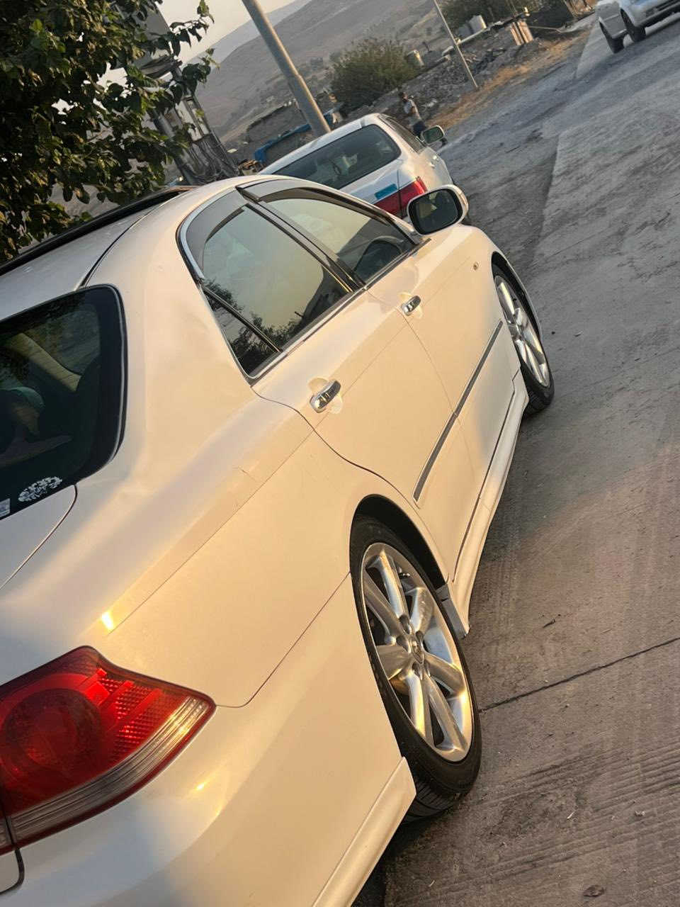 شاهینەی لۆۆکک
موسسسسس 
٢٠٠٥
مەکینە گەوری١٨٢ بێ دوکەڵ .
سەیارەکە قەپات مواسەفاتە 
جڵدو سڵایدو هیتەر
ئاوێنە ئیشارەتو ویل دینگەی ئیستیلە  
گێڕو مەکینەی لۆکە
٣ پارچەی ئەوروپای هەیە  
سەیارەکە ٢٥٠
مەسرەفی تیا نییە.. 
ئەشیای ناو سنوقی کامل تیایەو . 
موشتەری نیییی سەرمان مەیەشێنە. 
سعر65 مەجالی برایانە
***********
ئەدمین❤️
