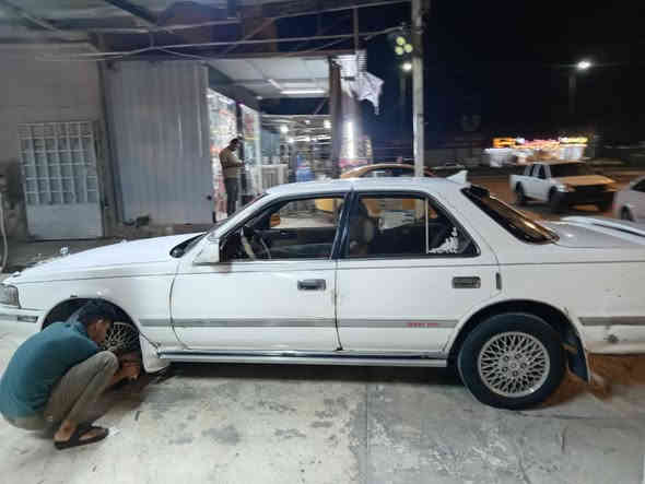 السلام عليكم مارك كرسته 90 كير محرك نضيف رقم انبار تحويل سنويه جديده لحد ٢٠٢٨ بيه مشط ستيرن يرشح وبيه ونه بالاكسل مستعجل ع البيعه ٣٤ وبيه مجال سكنه انبار فلوجه هذا رقمي ***********
