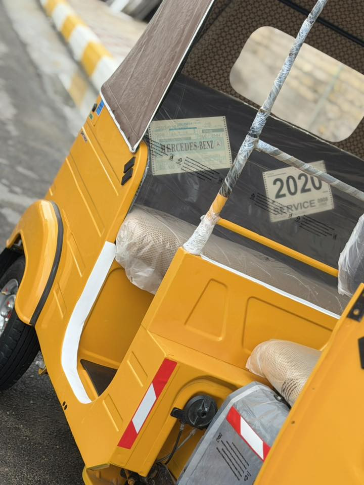 تكتك موديل 20 توهه معمره. شرط بالكارتون يشهد الحسين ربع ماذب عليهه كامله مكمله من الطول للطول ( أدوات أدوات أدوات )   مكفوله من السرقه والعشائر ومن كلشي راسلني وبيك خير وتدلل     ***********
