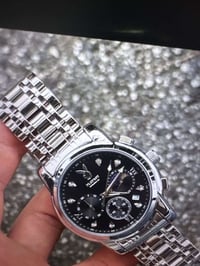 ساعة ١٥٠ قطعه ماركات مختلف جمله وهاذي نماذج الي يريدهم يتواصل واتساب. ...