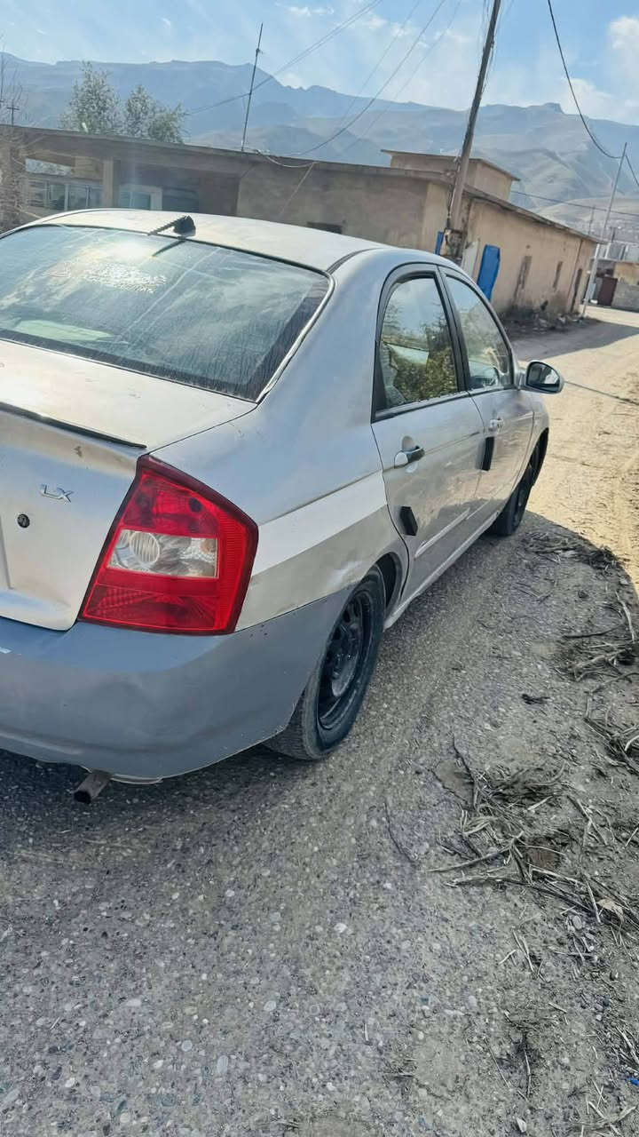 السلام عليكم
اسبكترا موديل 2009
بدون كص 
كير محرك شرط 
كهربائيات كلها شغاله
صدر نص عمر
تخم تاير جديد
شاشه 
باتري جديد 
تدفئه تبريد
الكشر شوف العين
يرهم مراوس حسب القناعه
مكاني بيجي
السعر 35وبيها مجال
***********
