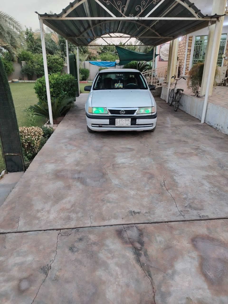 السلام عليكم فكتره للبيع موديل 92 رقم بغداد سياره نظيفه ما مصبوغه تخم تايرات سنويه ساقطه السعر 38 وبيها مجال العنوان سامراء رقم الهاتف ***********
