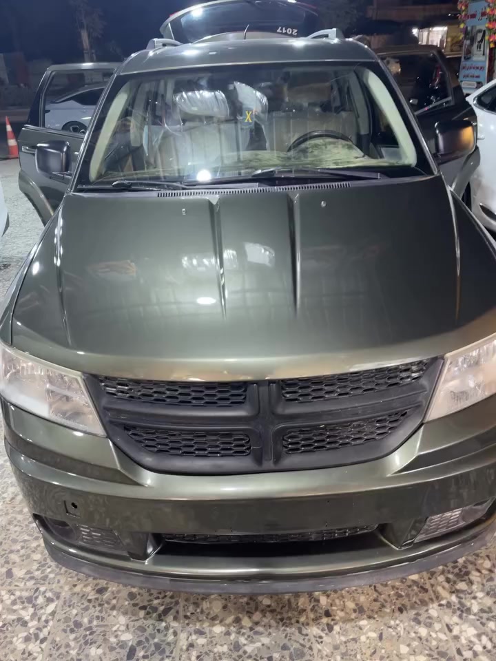 دوج جورني للبيع موديل 2018 رقم ديالى الشراي يتصل فقط الشراي ***********
