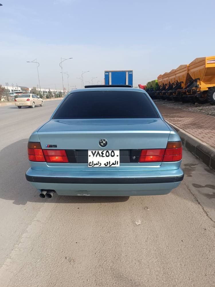 بيئم 1990 فول به س گير عادي 4 جام كاره با ئاوينه كاره با ته بريد ساردو گه رم به شه رت لايت زينؤن ناو گيچ ئه لقه ئه مو گياني ئيمه ويل ئيم قوفل مه ركه زي كامل ليدوو ئيم بري فايه ر مالي دوسته.  به شه رتي تحويلو موسو براوه غرامه *********** السليمانية, العراق
