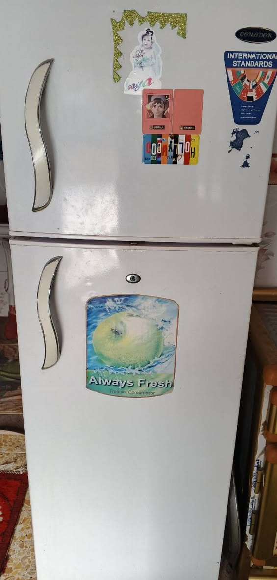 غراض بيت البيع الكاونتر ٤٥٠الطباخ ١٥٠ الثلاجه ١٣٠ العنوان الديوانيه السنيه انتصال على رقم بي واتساب ***********
