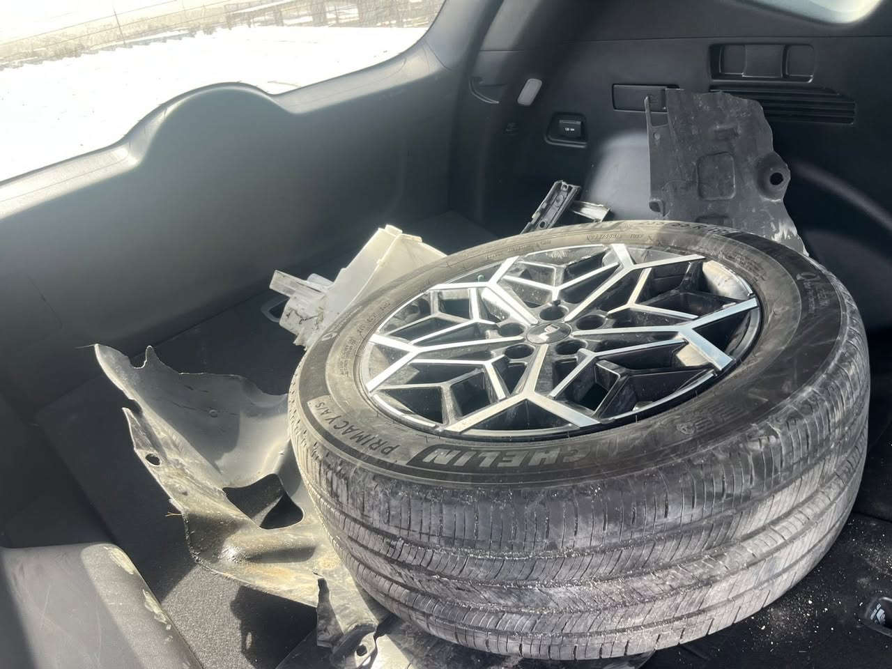 هونداي توكسان هايبرد 2024 (N Lin) هايبرد مطروح بعمان
#السعر 165 
***********
